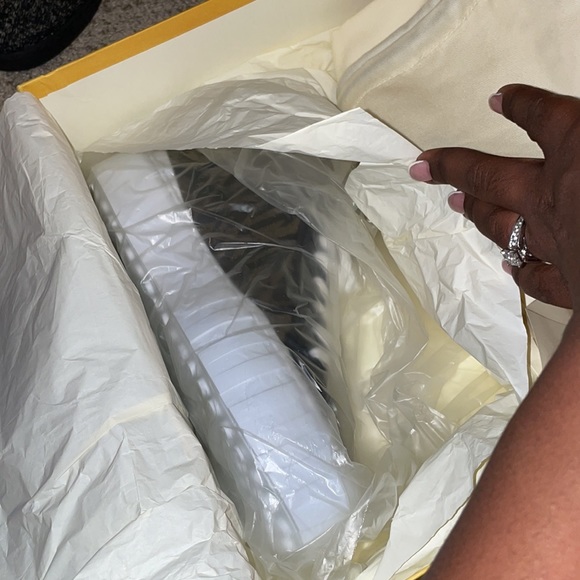 FENDI VERTIGO SNEAKER SOLD - Picture 6 of 7